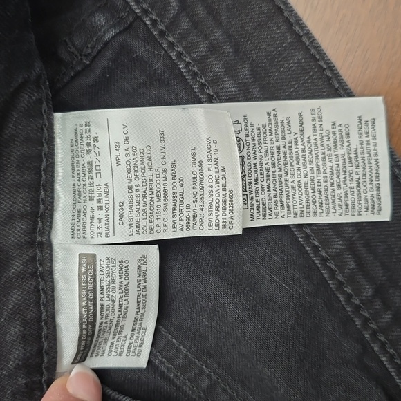 💥LEVI'S STRAUSS Men's Black Denim Jeans 44 X 32 - Picture 5 of 6